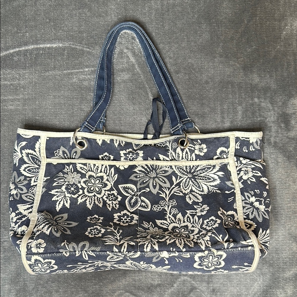 Floral Blue and White Tote Bag Preloved GUC - Picture 9 of 14